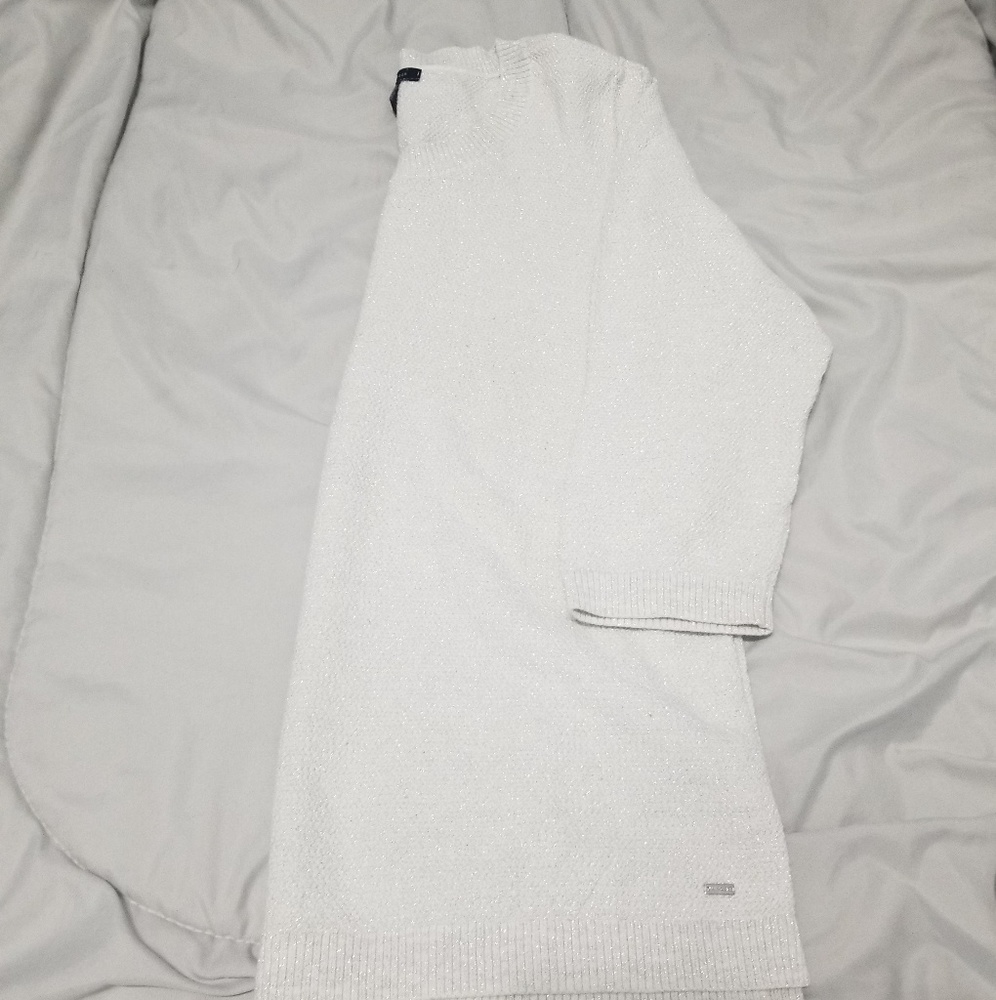 Half sleeve shirt